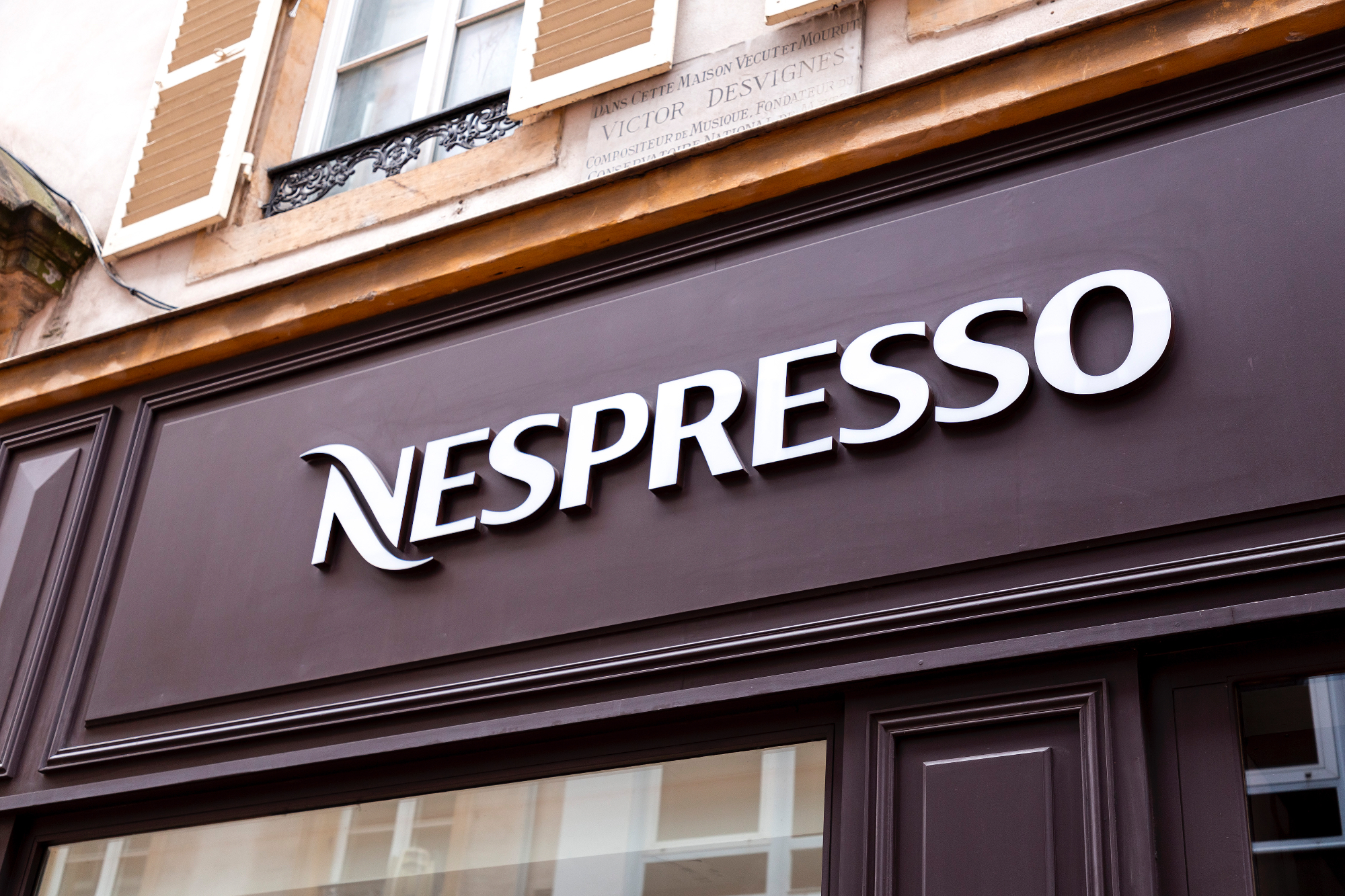 U Londonu se Nespresso može popiti i u  kafiću